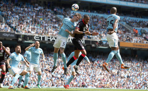 但随着足球 但随着足球